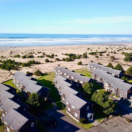 Lighthouse Oceanfront Resort Long Beach Bagian luar foto